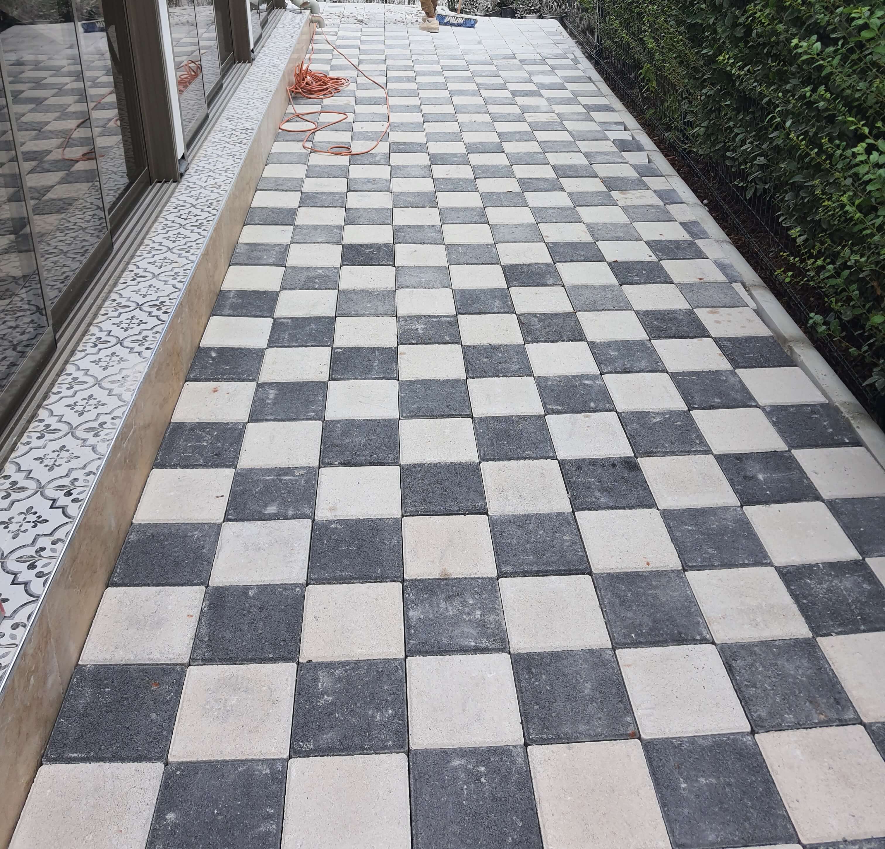 20x20x6cm Parke Taşı